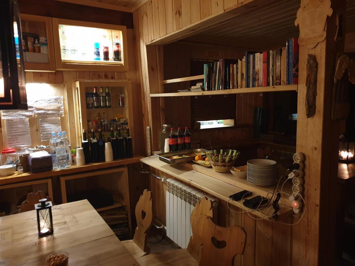 Bacowka Pttk Jaworzec Hostel Wetlina Kültér fotó