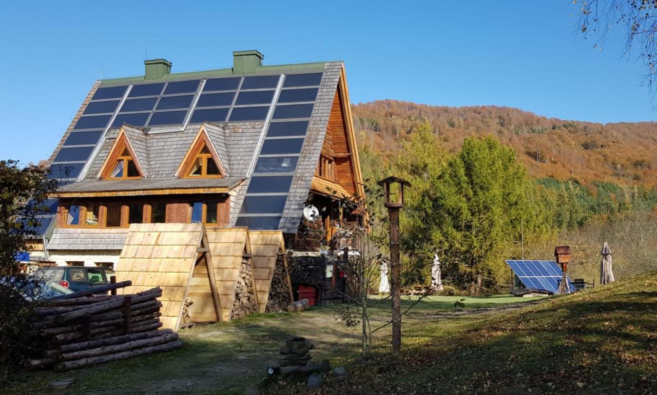 Bacowka Pttk Jaworzec Hostel Wetlina Kültér fotó