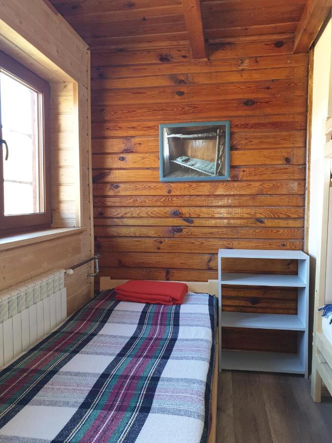 Bacowka Pttk Jaworzec Hostel Wetlina Kültér fotó