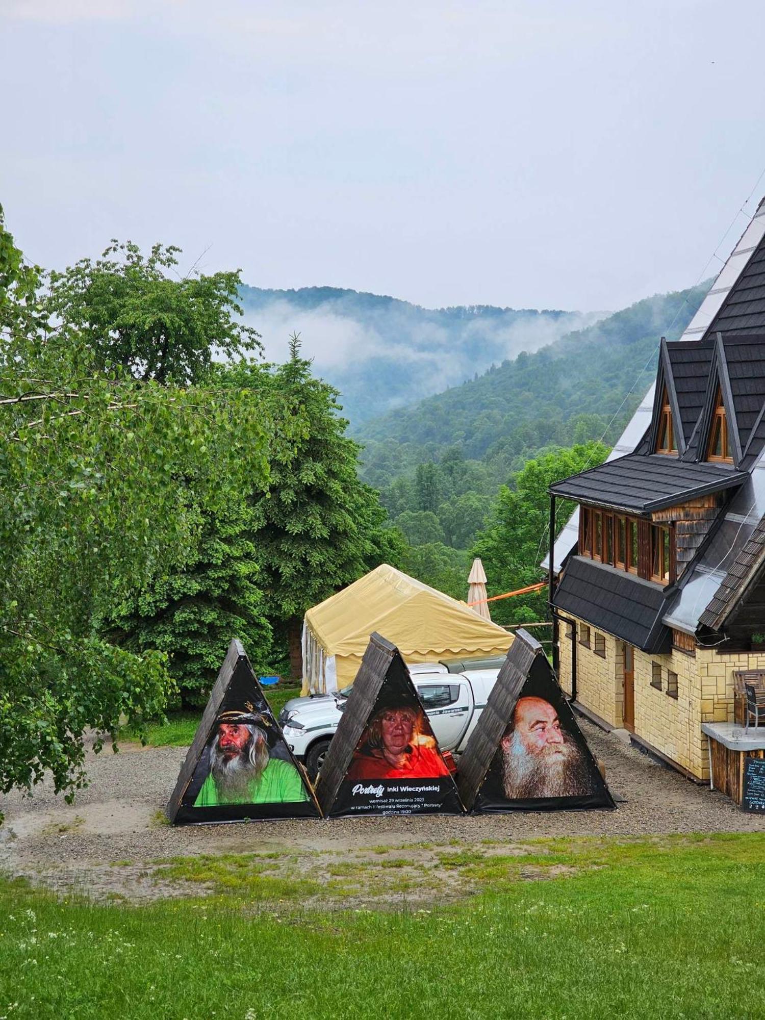 Bacowka Pttk Jaworzec Hostel Wetlina Kültér fotó